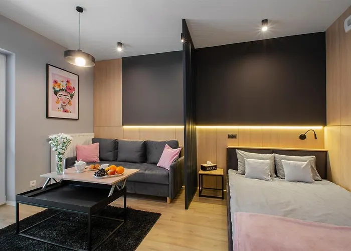 Manufaktura Centrum Zoo Atlas Arena Parking W Cenie Апартаменты